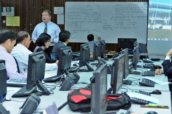 workshopscience03A01363-CE93-5D4A-C21B-C70C760692AA.jpg